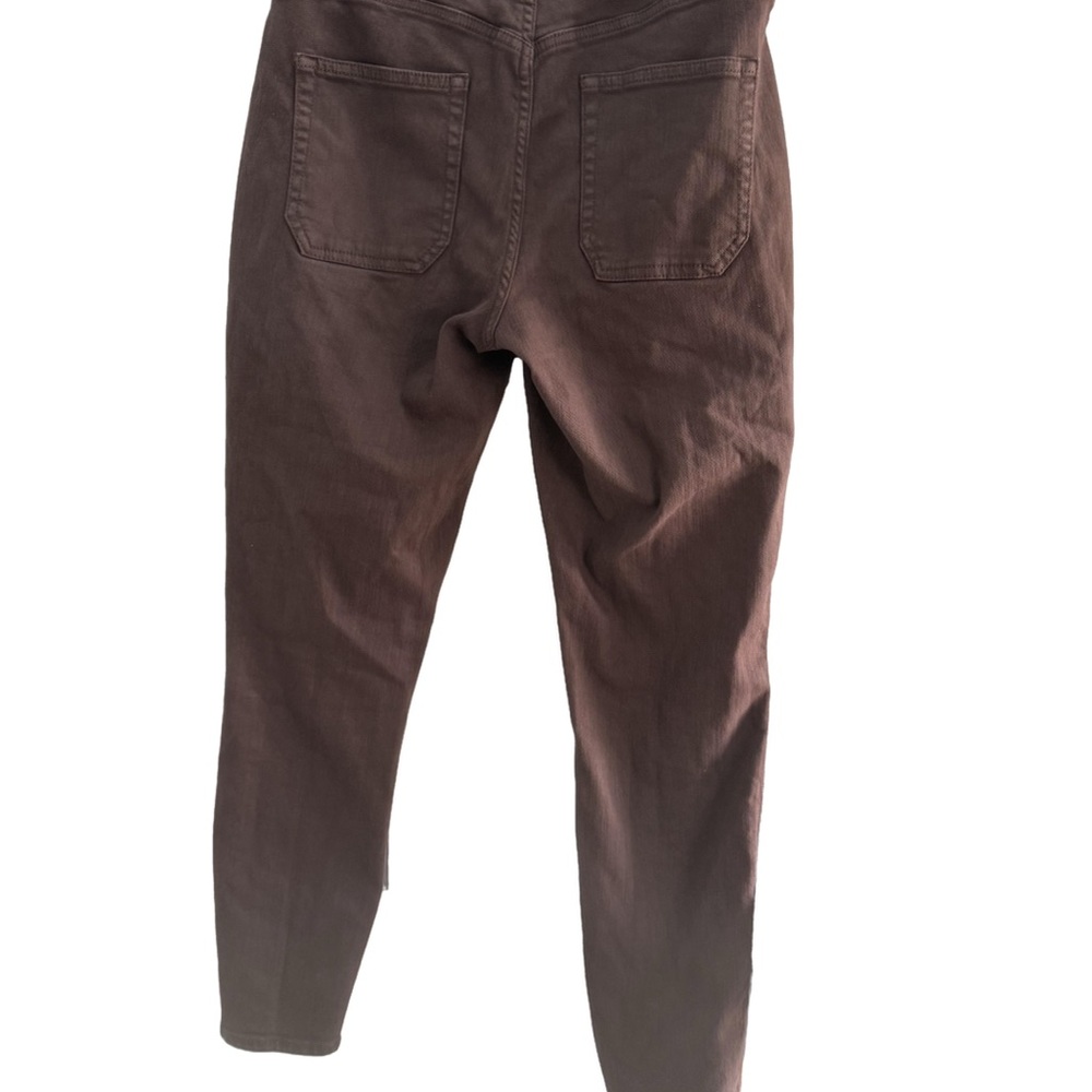 Brown denim like material deep pockets elastic waistband. size 6 regular - Picture 5 of 9